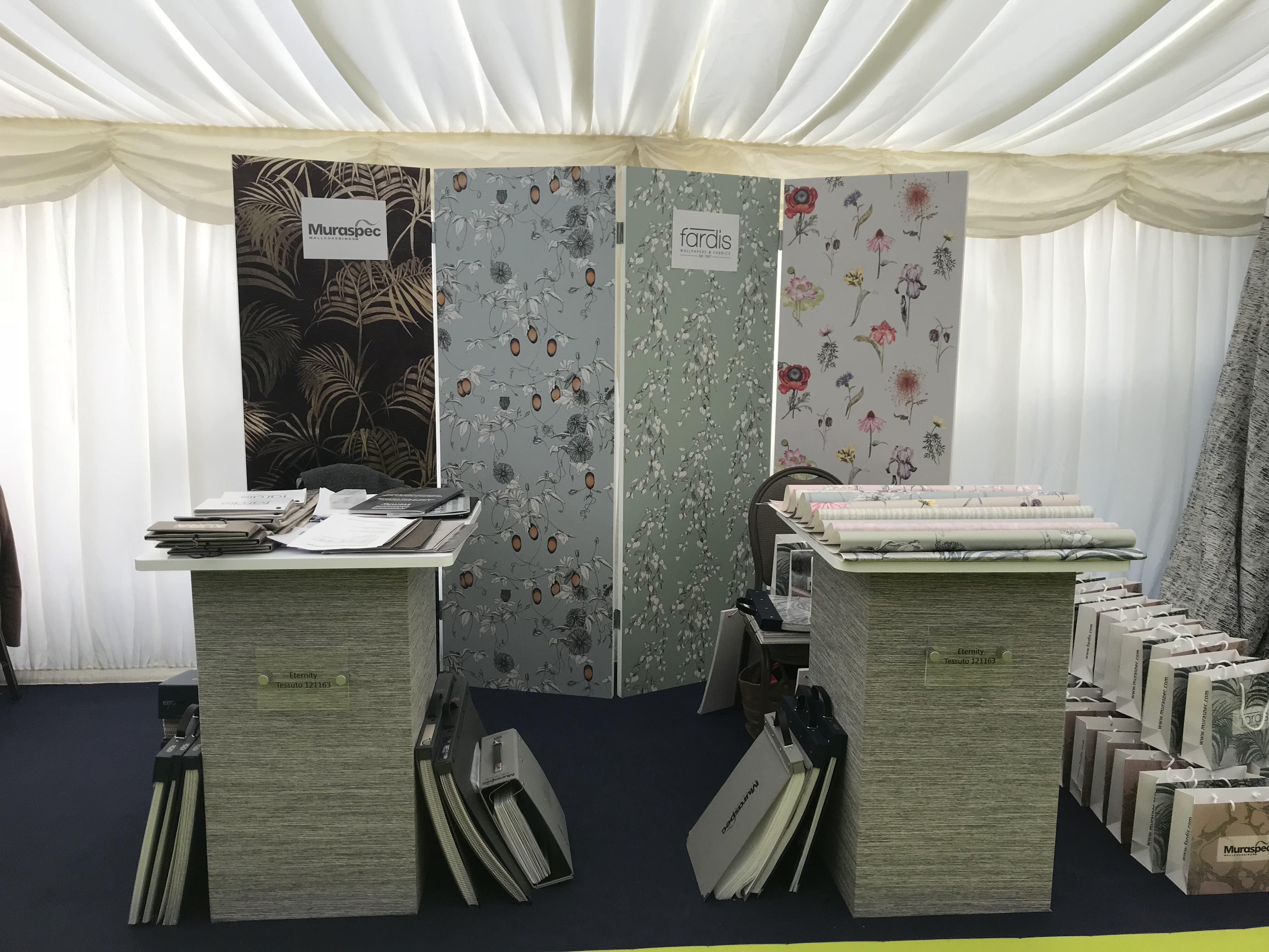SIS Stand_Day1