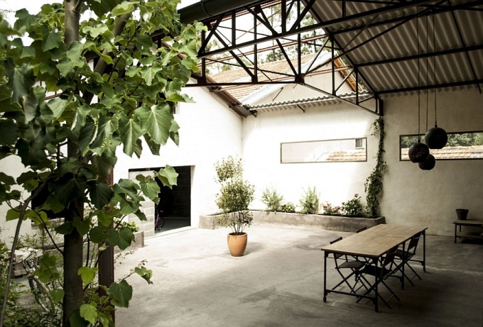 A Paper Mill Transformed Into a Contemporary Loft