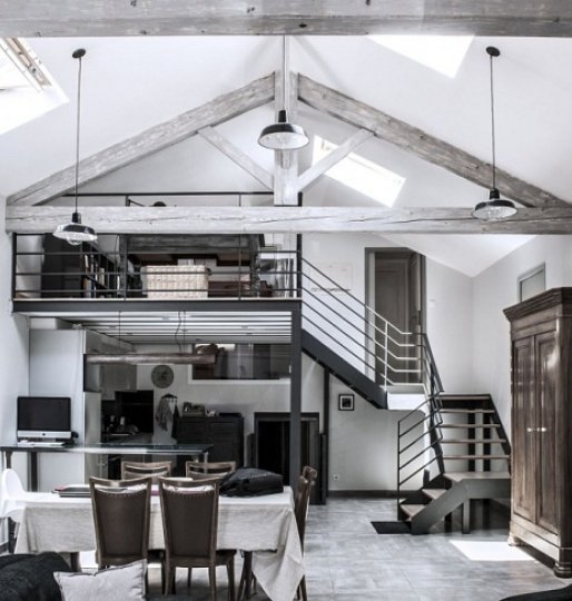 A Paper Mill Transformed Into a Contemporary Loft